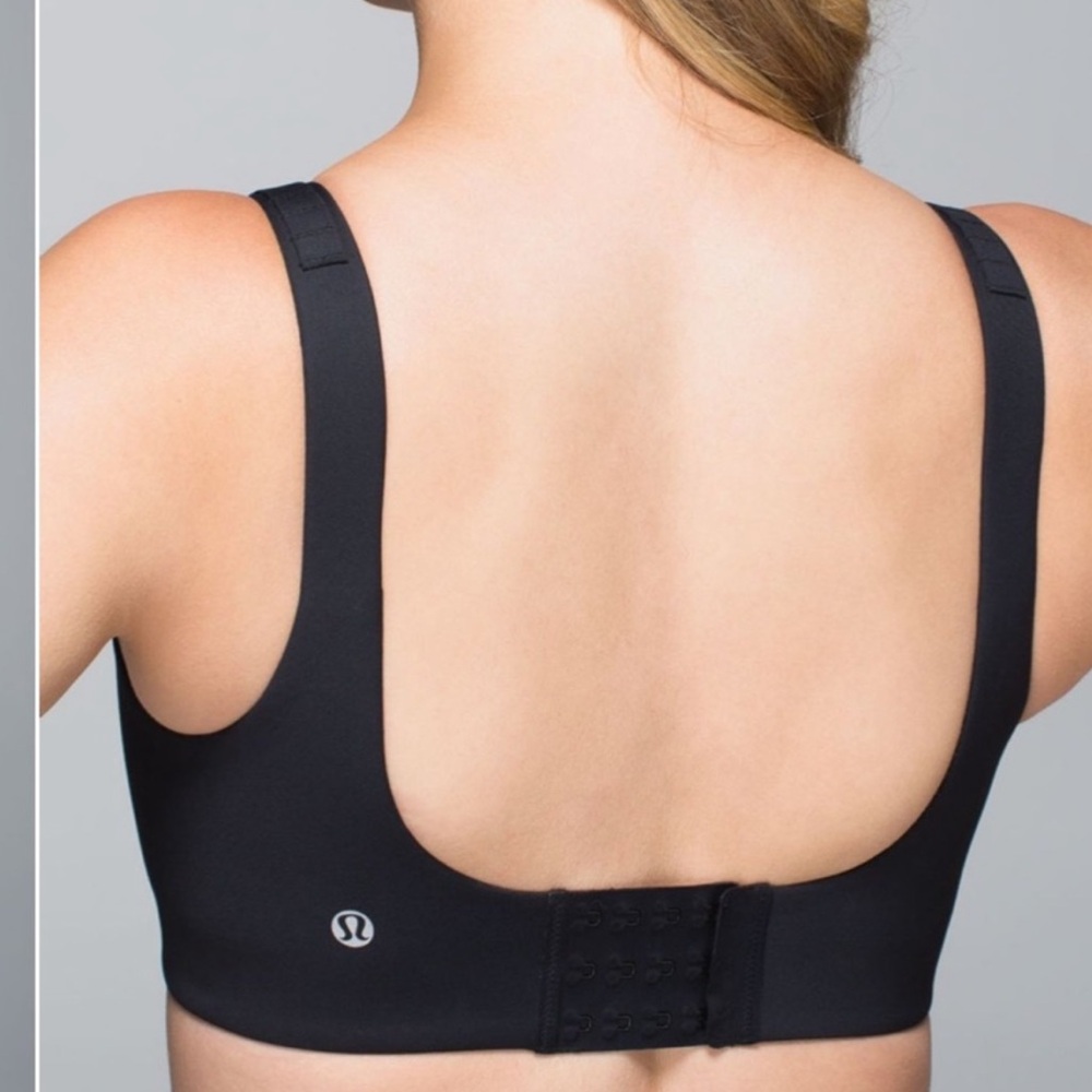 lululemon Booby Bracer Sports Bra 34D